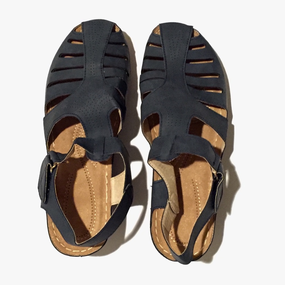 NWOT! Blue Grey Sandals in Size 11